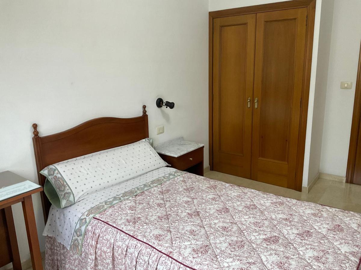 Residencia Universidad โอว์เรนเซ ภายนอก รูปภาพ