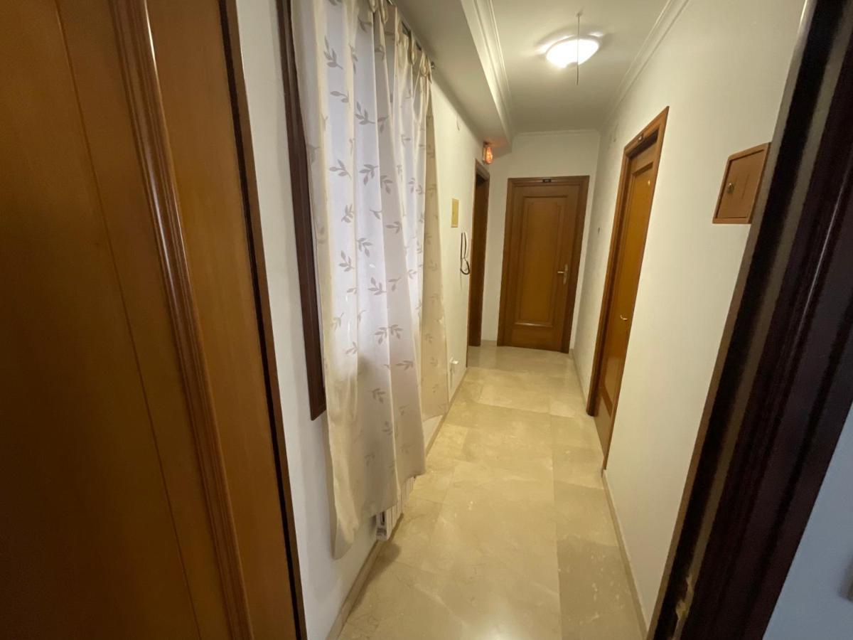 Residencia Universidad โอว์เรนเซ ภายนอก รูปภาพ