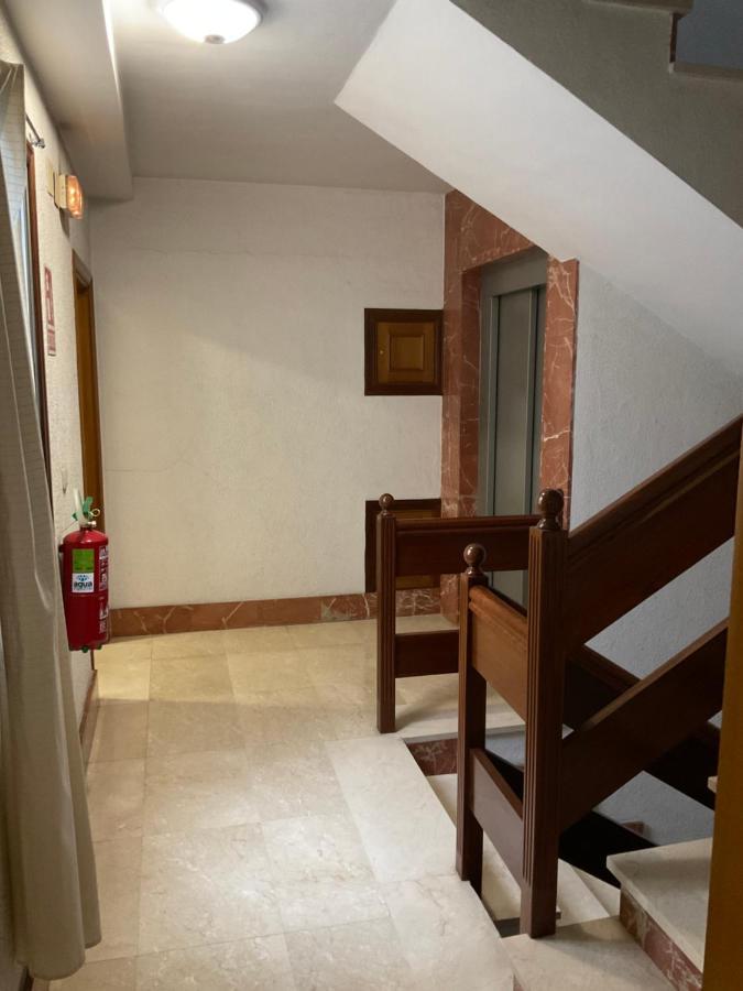 Residencia Universidad โอว์เรนเซ ภายนอก รูปภาพ